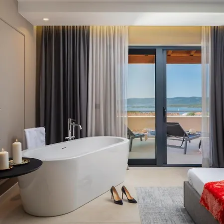 Villa Luxury Wave Heated Pool Sauna *