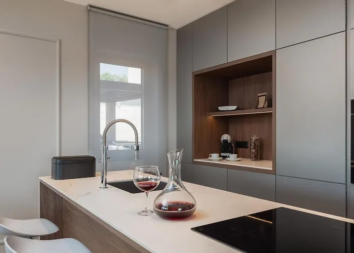 Vila Luxury Wave Heated Pool Sauna