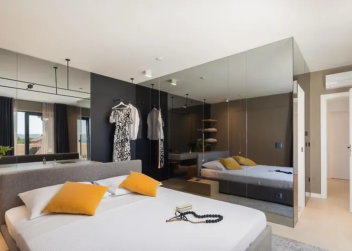 Luxury Wave Heated Pool Sauna Villa Sveti Filip i Jakov