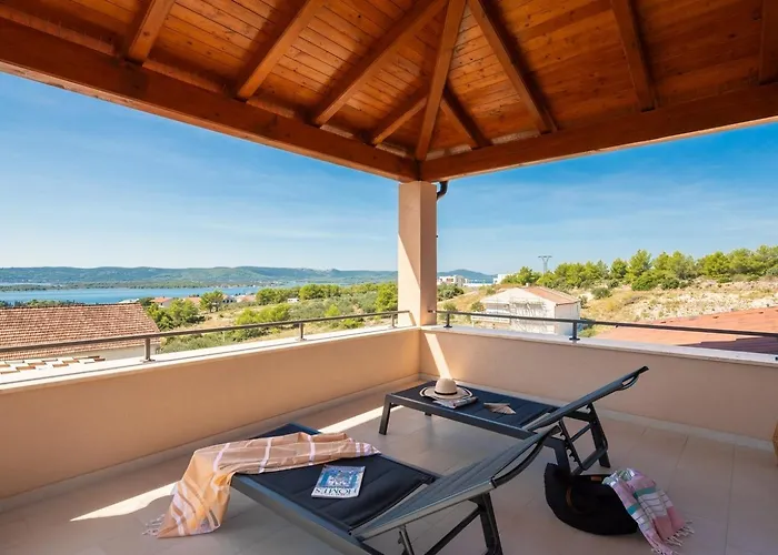 Villa Luxury Wave Heated Pool Sauna