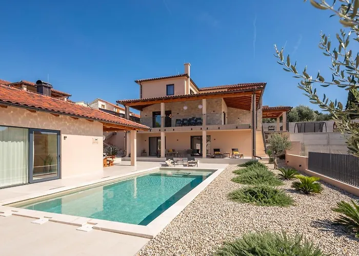 Villa Luxury Wave Heated Pool Sauna