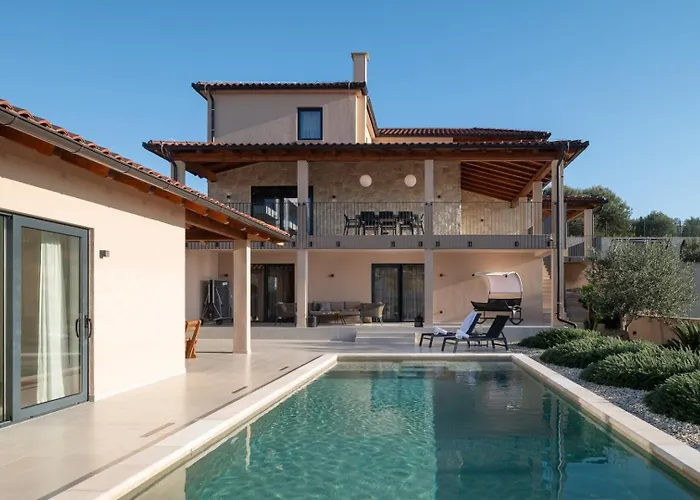 Luxury Wave Heated Pool Sauna * Sveti Filip i Jakov