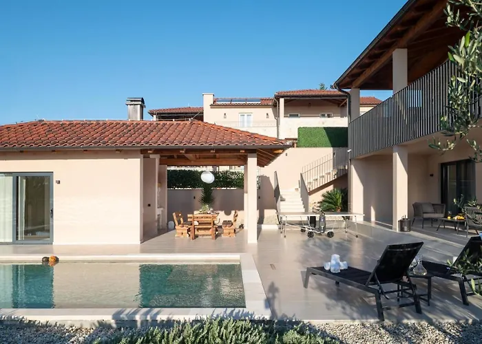 Luxury Wave Heated Pool Sauna * Sveti Filip i Jakov