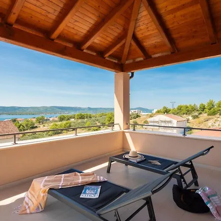 Villa Luxury Wave Heated Pool Sauna