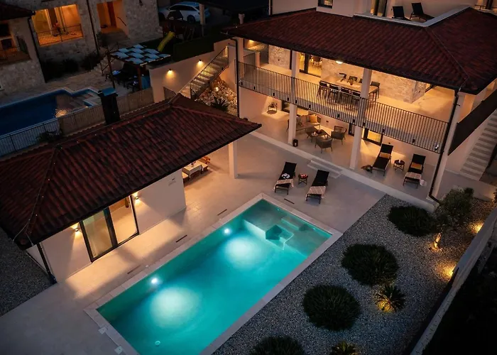 Luxury Wave Heated Pool Sauna Вилла